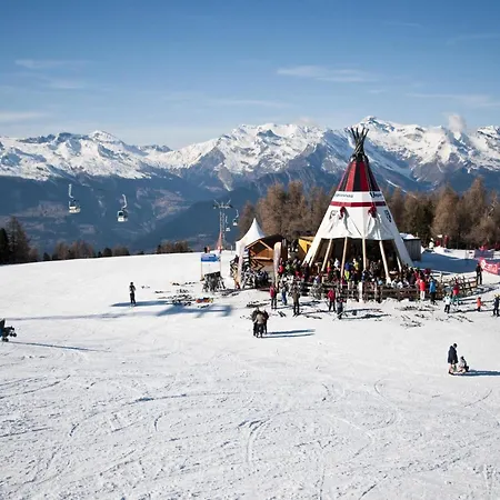 With Swimming Pool Access * Veysonnaz