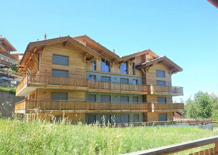 With Swimming Pool Access 公寓